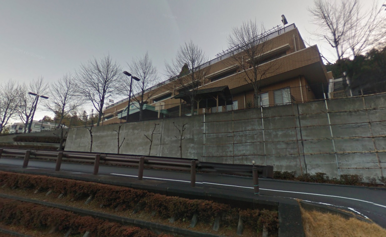 100床の介護老人保健施設で介護職員募集!】車通勤OK!産休・育休! イメージ