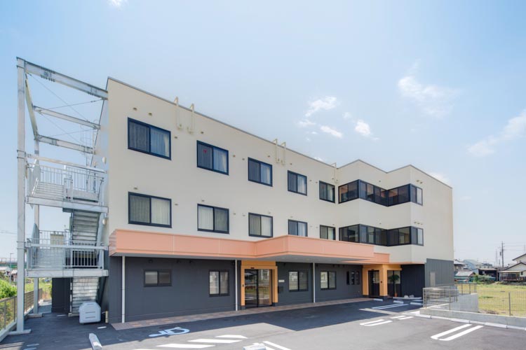 【紹介予定派遣⇒パート】<介護職>サービス付き高齢者向け住宅|静岡県静岡市清水区押切 イメージ