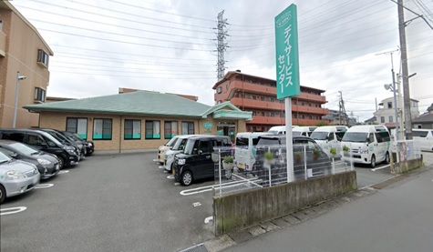 【紹介予定派遣⇒正社員】<介護職>デイサービスでの介護職求人!車通勤可能|静岡県三島市 イメージ