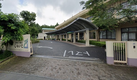 【パート】<介護職>特養内デイサービスでの介護職求人!車通勤可能/日曜もサービス提供有|静岡県富士宮市 イメージ