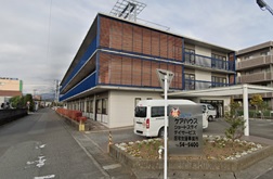 【正社員】<介護職>富士市にあるケアハウスでの介護職(正社員)求人です!!無料駐車場完備/昇給・賞与あり♪2交替勤務・夜勤有り|静岡県富士市 イメージ