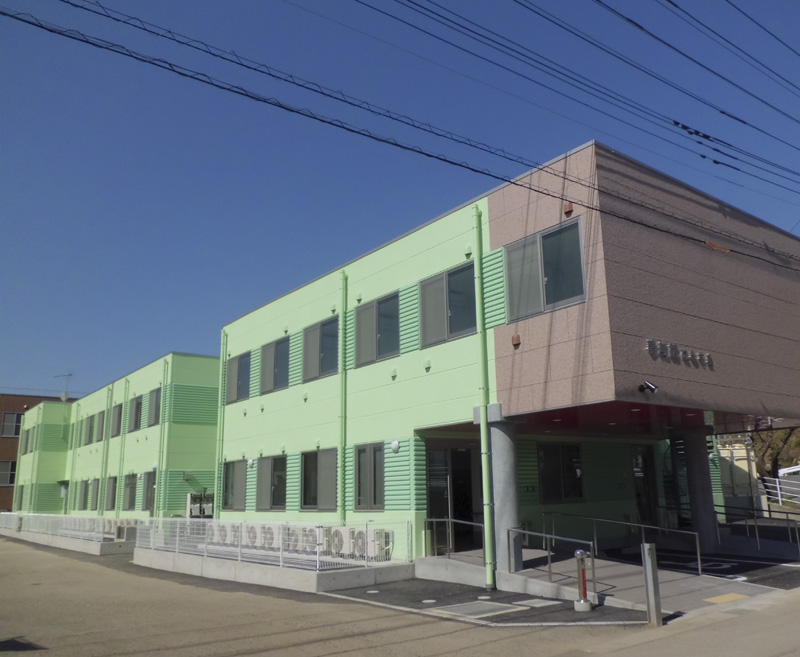 【パート】<介護職>有料老人ホームの求人です。土・日・祝日可の方大歓迎♪日勤のみでもOK|静岡県伊豆の国市 イメージ