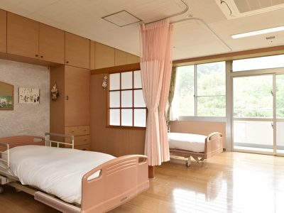 浜石の郷　居室