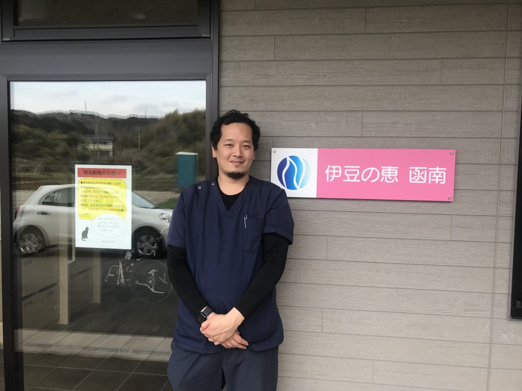 先輩社員写真