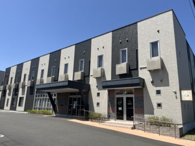 【静岡市葵区】＜派遣＞住宅型有料老人ホームロイヤルスイートハートせながわ｜介護職 イメージ