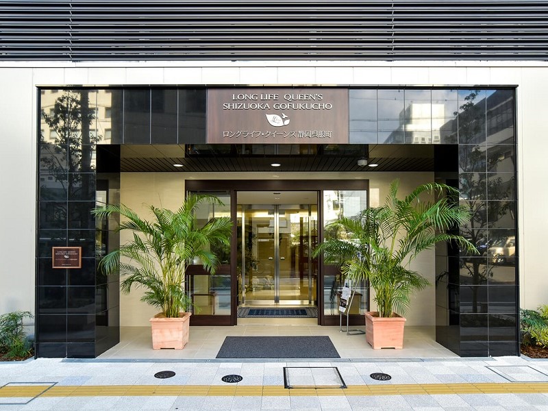 先輩社員写真