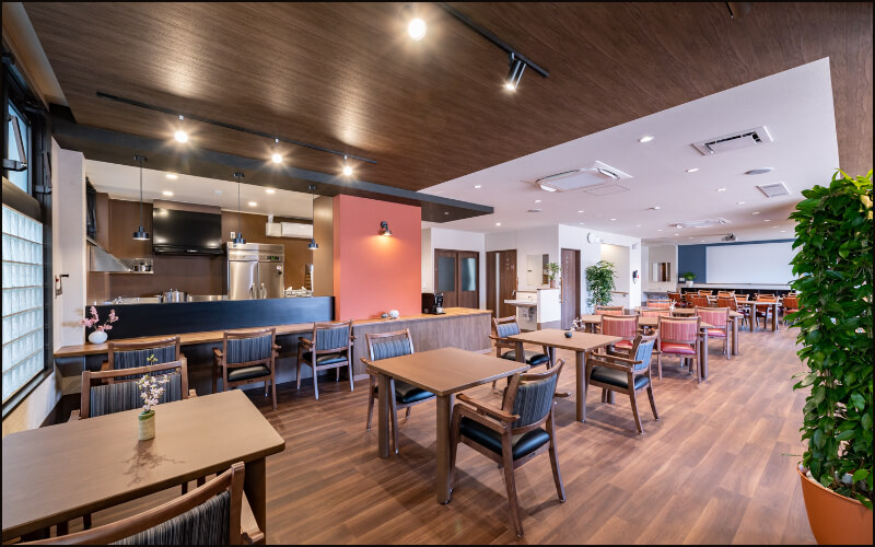 【静岡市葵区】パート | カフェ＆リハ静岡千代田 デイサービス | 介護職 イメージ