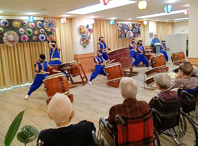 【足柄下郡箱根仙石原】＜派遣＞介護付有料老人ホームアレンジメントケア箱根仙石原｜介護職 イメージ