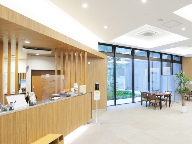 リヤンドファミーユ　エントランス