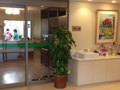 フォレスト高松 エントランス