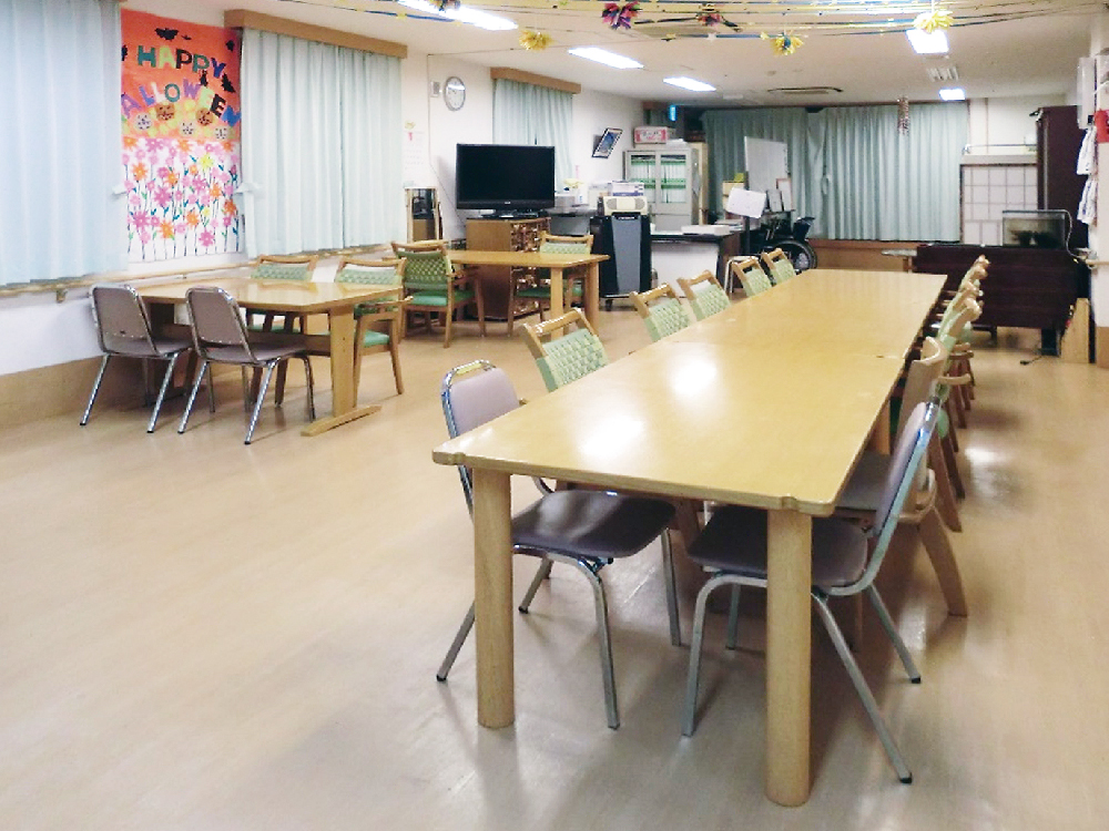 アースヴィレッジ小諏訪　食堂・談話スペース