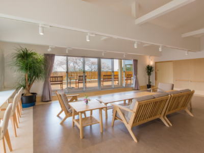 風のガーデン　ラウンジ