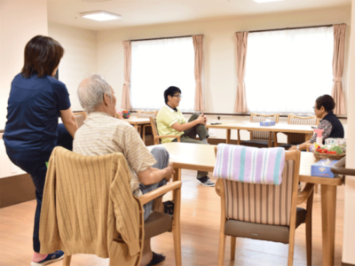 アリスガーデン豊町 職場の様子