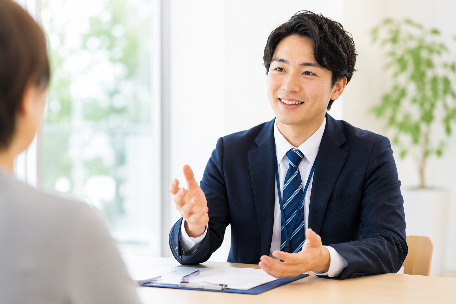 先輩社員写真