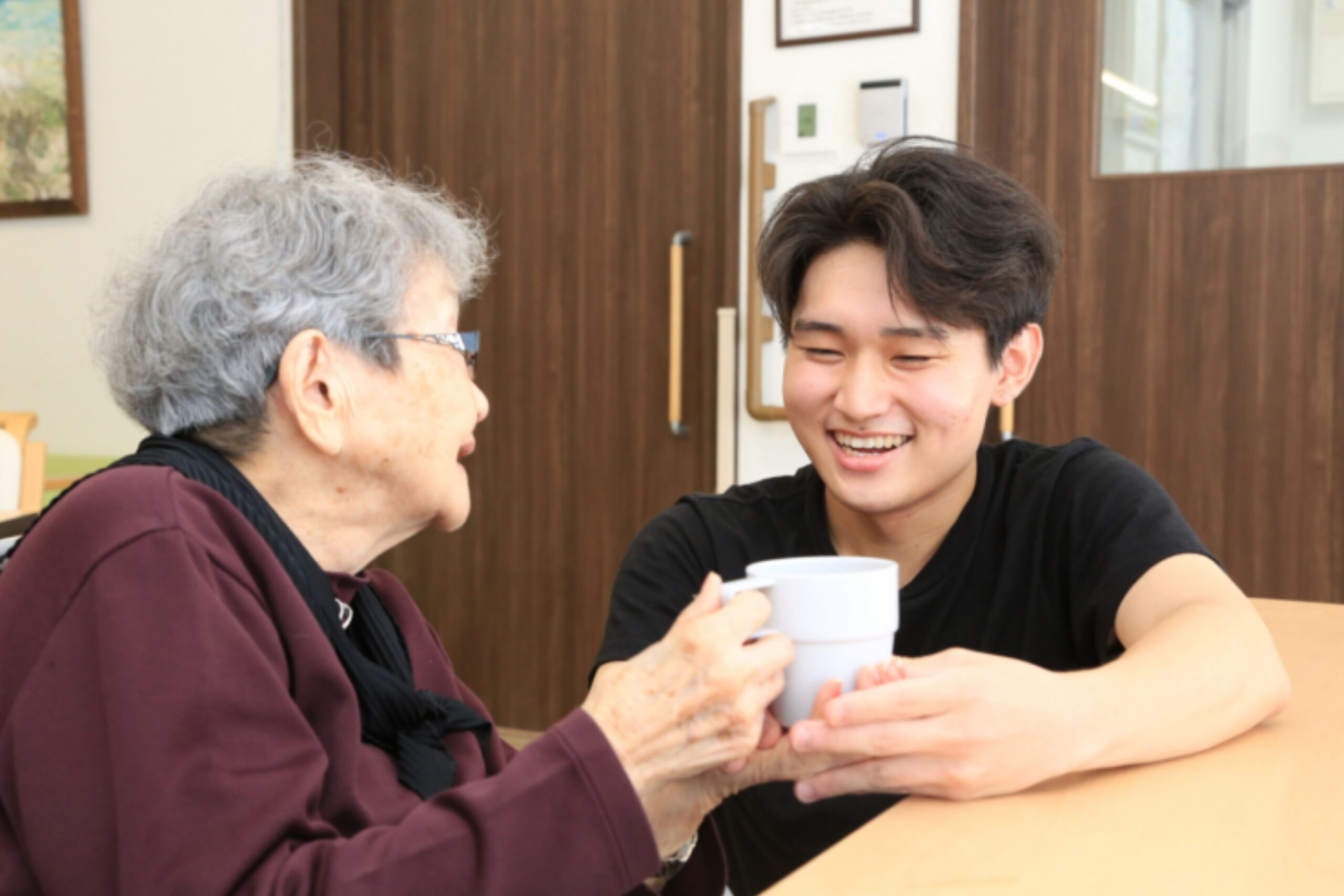はなまるホーム大岩町　職場の様子